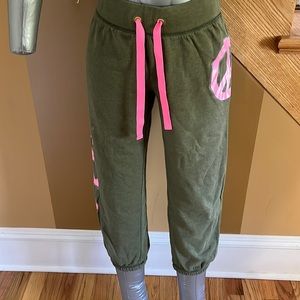 Justice sweatpants Capri Sz 12 peace sign